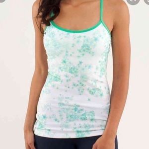 Lululemon tank with built in bra